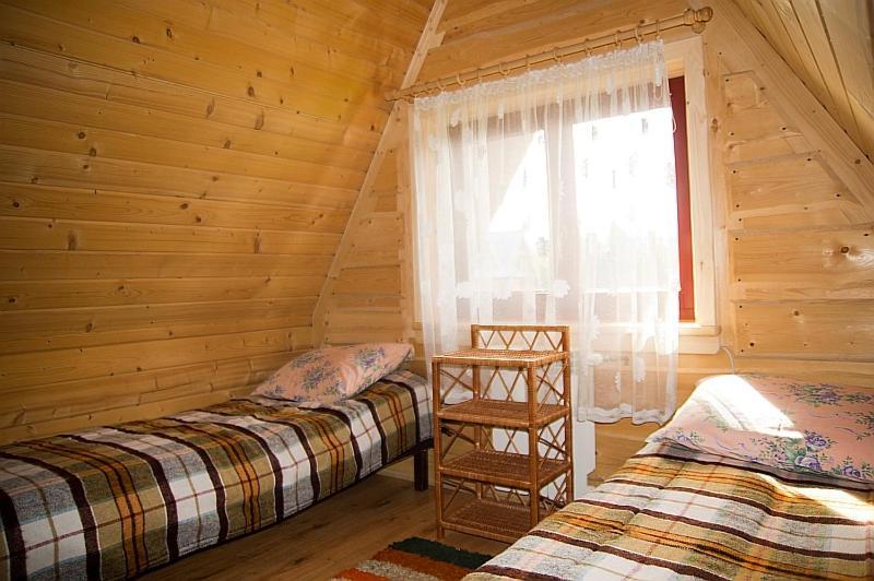 Hacjenda - Apartamenty I Pokoje Goscinne Czarna Góra Exteriér fotografie