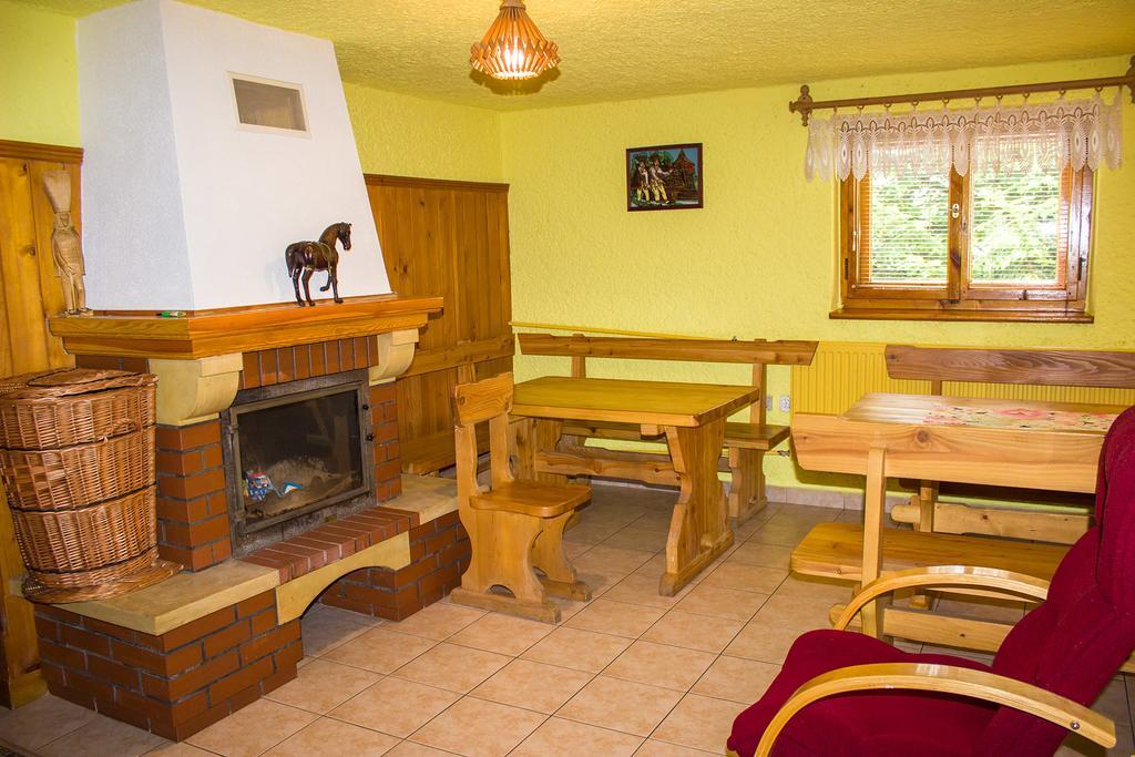 Hacjenda - Apartamenty I Pokoje Goscinne Czarna Góra Exteriér fotografie